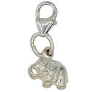 Charm elefante colgante de Plata de ley. Elefante de 1 cm alto x 1 cm ancho. Puede ir con anilla para poder colgarlo de una cadena o colgar con su cierre mosquetón de una pulsera de plata.